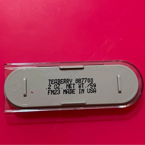 Mary Kay Signature cheek Color Blush - Teaberry - Picture 3 of 3